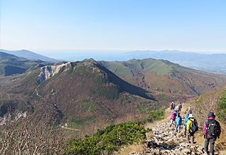 ニセコ連峰登山ガイドツアーイメージ
